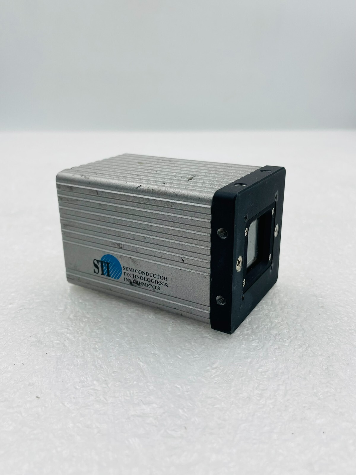 STI Adimec-4020m/D_ST CCD Camera