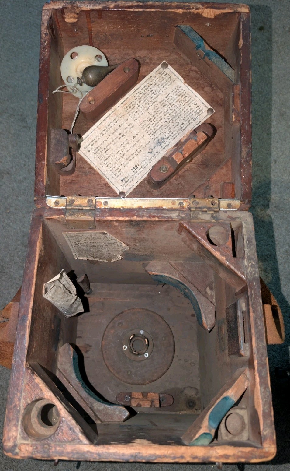W.L. & E. Gurley Surveyor Transit .96ft Engineering Wood Box Vintage PLZ READ!