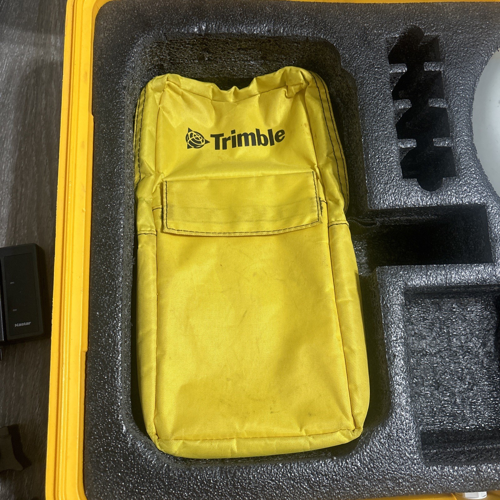 Trimble R8S GPS GNSS BeiDou Galileo RTK Rover Receiver w/ TSC3 Access