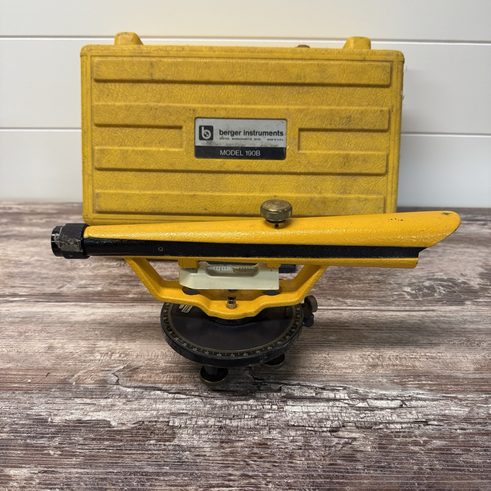 Berger Instruments Model 190B Transit Level & case SURVEYOR TOOL CLEAR OPTICS