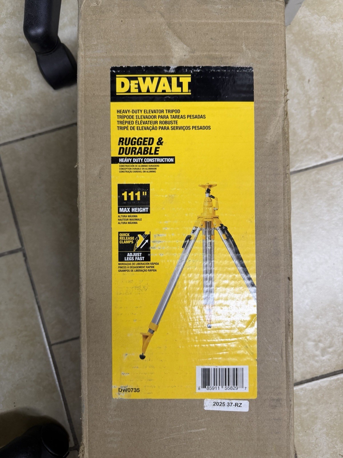 Dewalt DW0735 , 5/8 In. Elevated Construction Tripod Type 2 , New Open Box