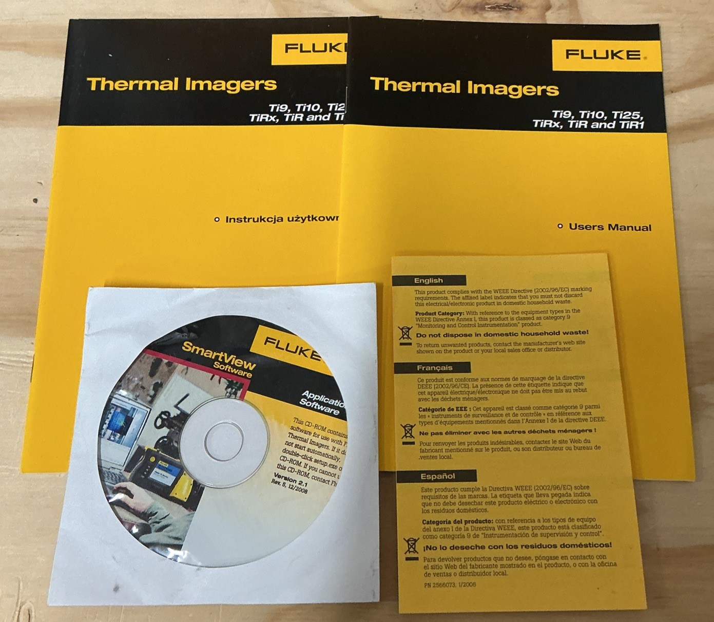 Fluke TiR1 IR Infrared Thermal Imager Camera w/ Case
