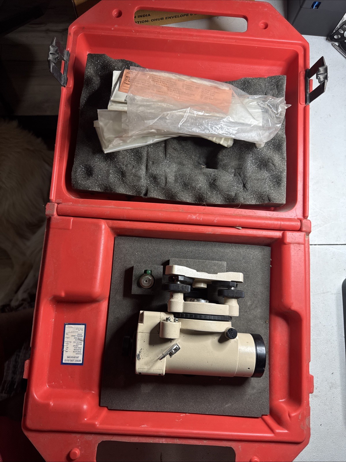 David White Surveyors Transit AL 8 -22 Series With Carrying Case