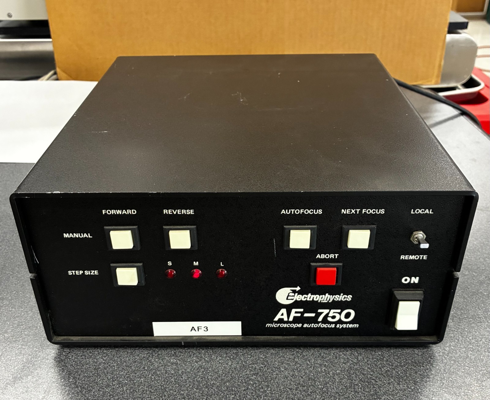 Electrophysics AF-750 Microscope Autofocus System SD 4003 200mm