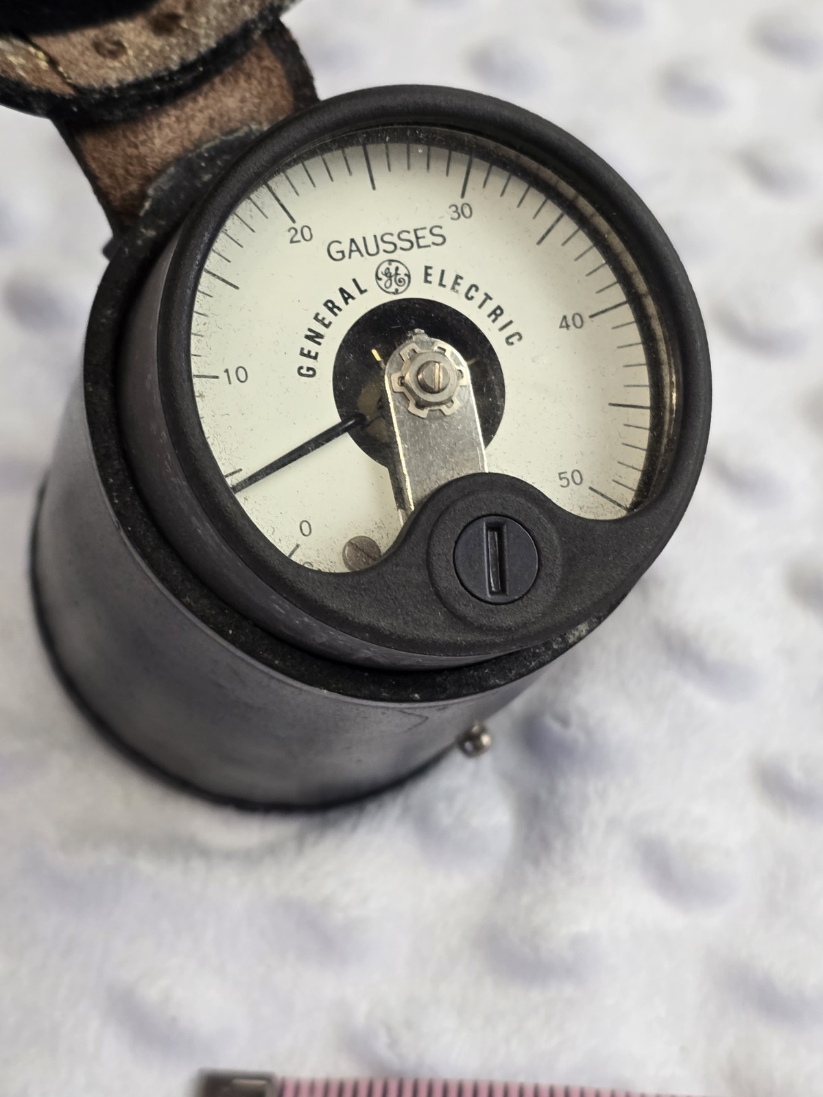 Vintage General Electric Gauss Meter Kit Advanced Development Case Magnet Lab 50