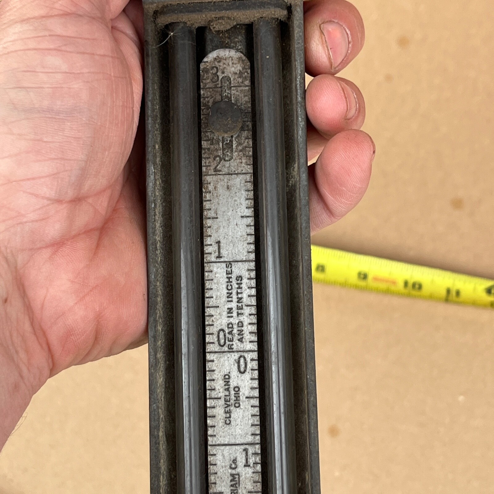 Vintage Meriam MANOMETER 10 in Instrument Size 6 SCP cement Scale