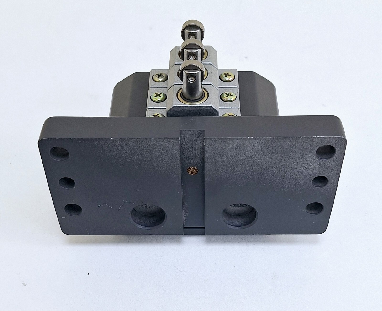 Omron 3ZBQ2-13N Multiple Limit Switch