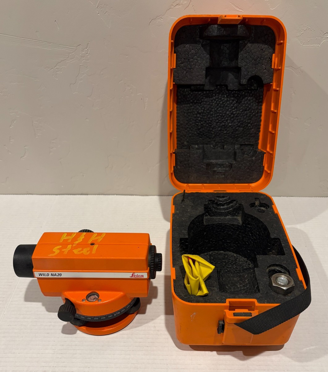 Automatic Level Leica Wild NA20 in Orange Hard Case Works Good Condition LOOK!