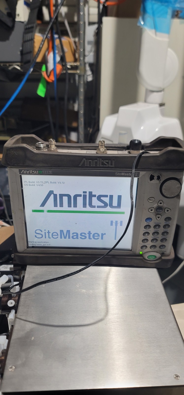 Anritsu S332E Cable and antenna analyzer Spectrum analyzer Touchscreen