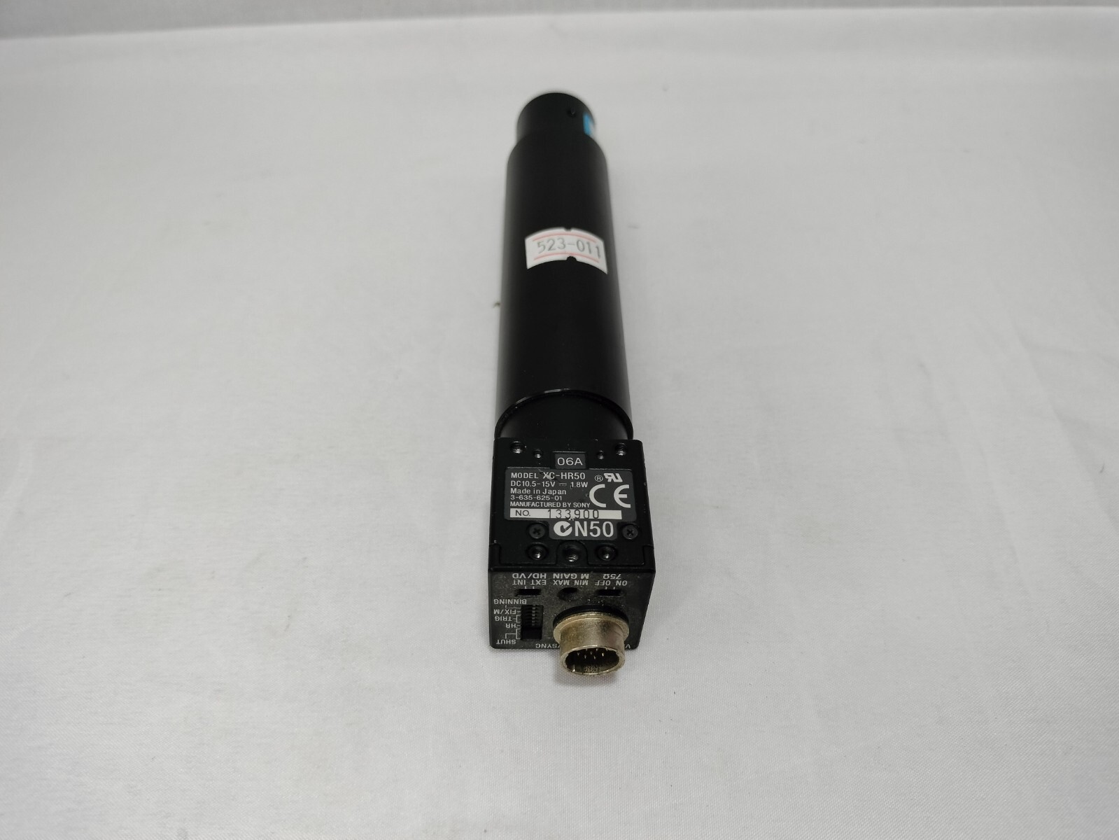 Sony XC-HR50 XCHR50 Industrial CCD Camera w/ MA715-128-011 Extended Lens