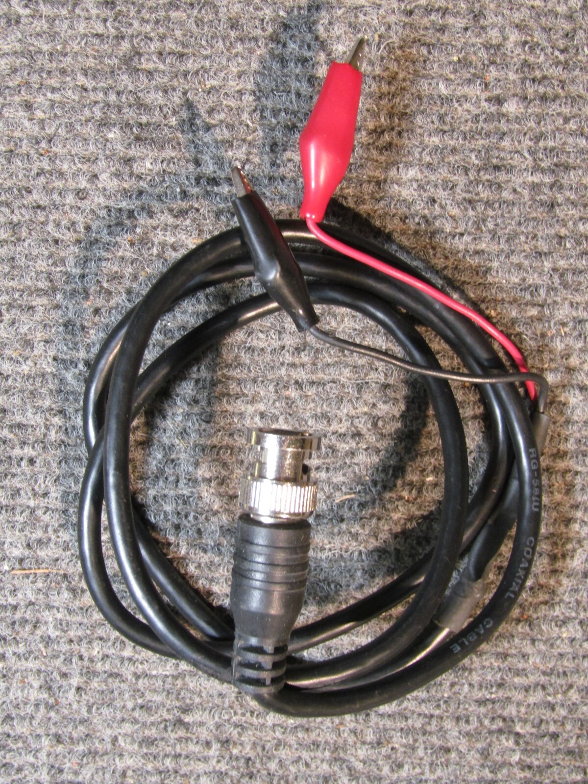 Unbranded Test Prod with BNC connector & Small Alligator Clips ~ 3 Feet Long ~ B