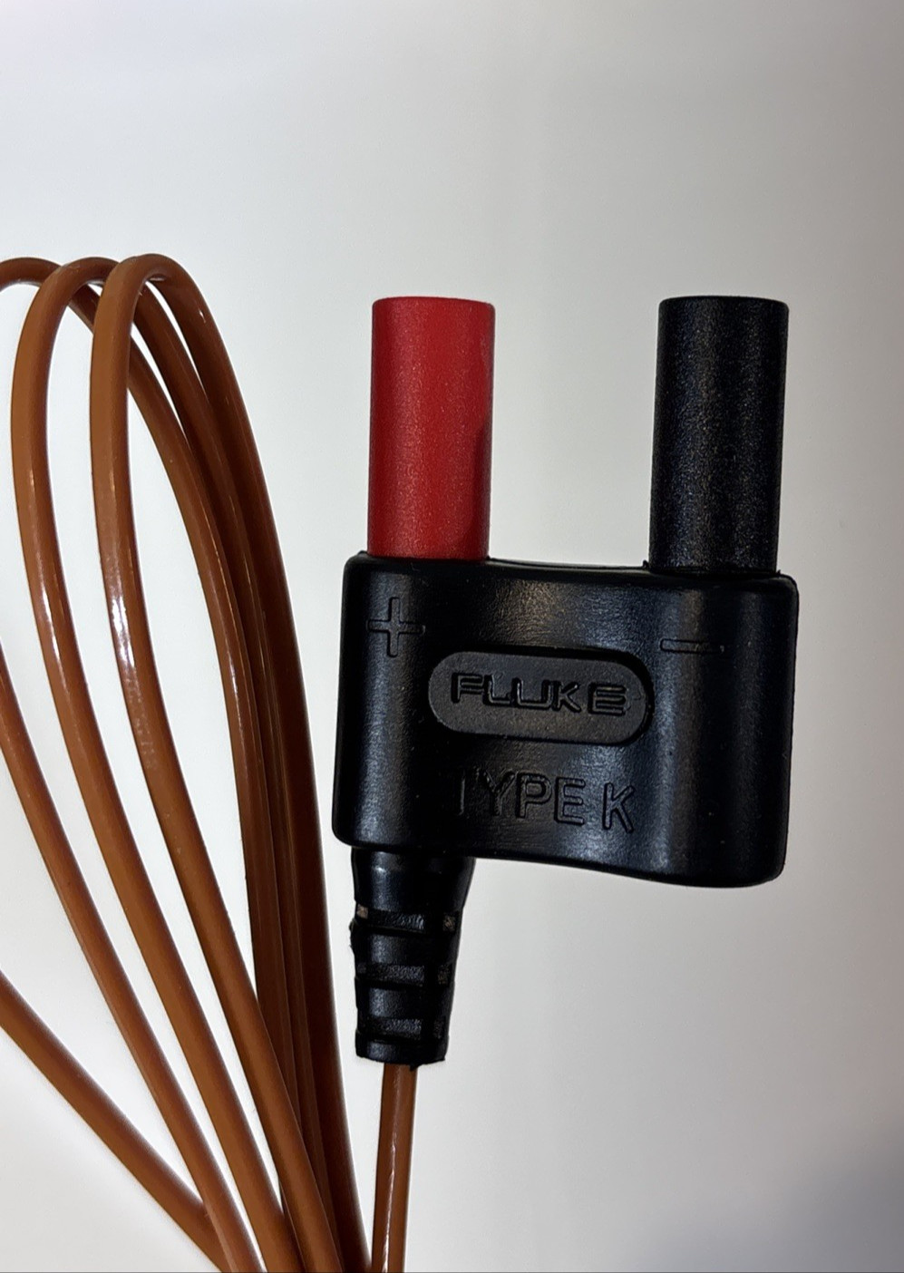Fluke 80BK-A Type K Thermocouple, Temperature Bead Probe, Clamp – Multimeter