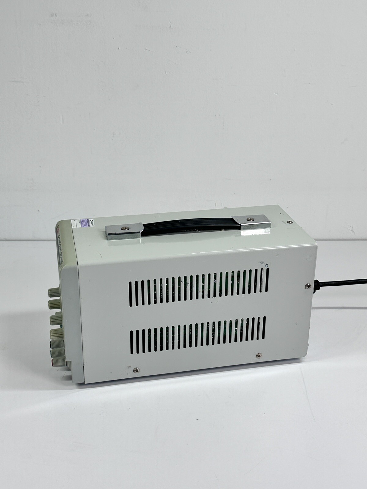 GW Instek Model: GPS-1850D DC Power Supply. 0 – 18V 0 – 5A