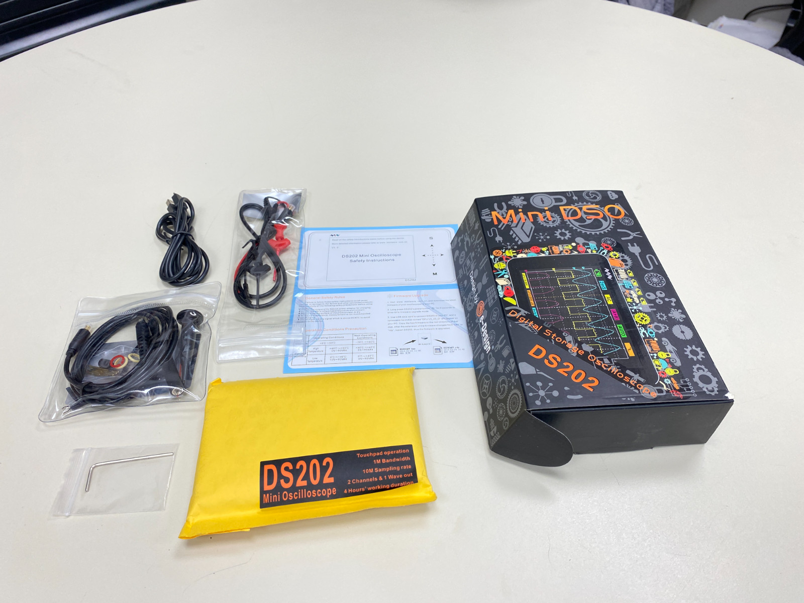 Miniware DS202 2-CH Handheld Mini Digital Oscilloscope, Touchscreen
