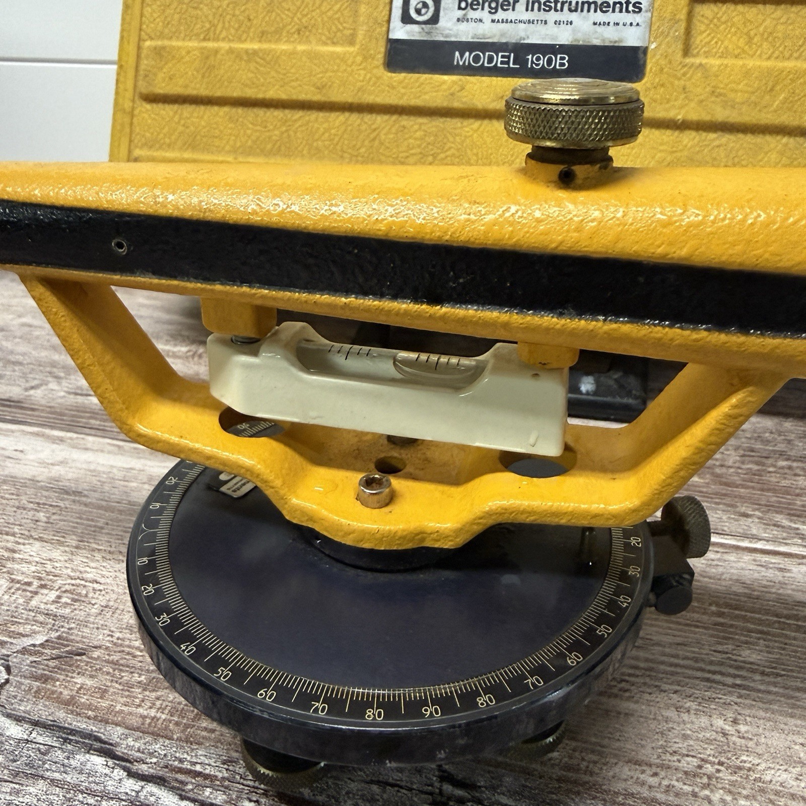 Berger Instruments Model 190B Transit Level & case SURVEYOR TOOL CLEAR OPTICS