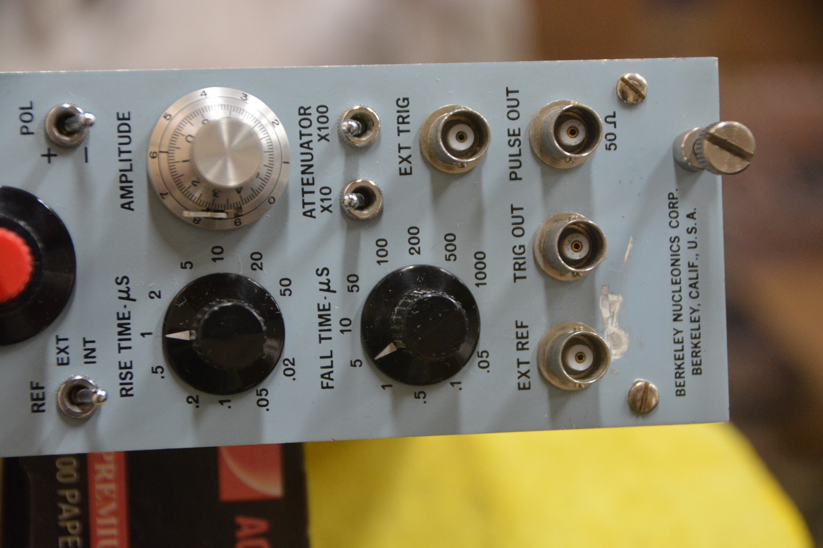 BERKELEY NUCLEONICS BNC BH-1 TAIL PULSE GENERATOR, TESTED