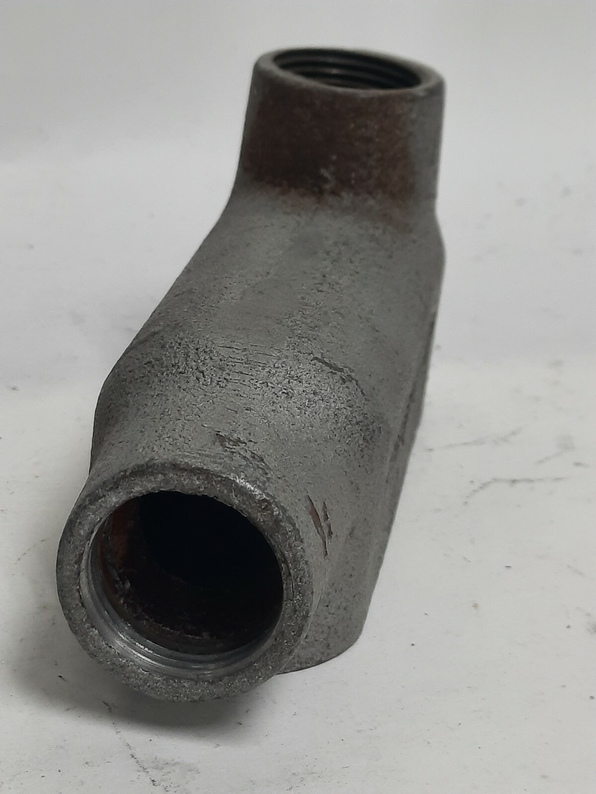 O-Z GEDNEY CONDUIT BODY, LB 75, MALLEABLE, 3/4″ FNPT, FEMALE, 5-1/4″