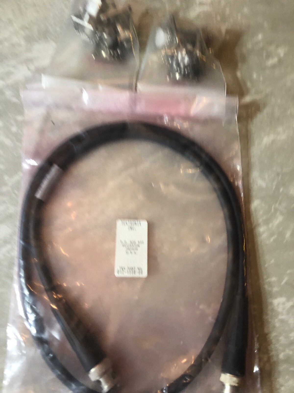Tektronix 012-1338-00 75 W, 36 in, male to male BNC connectors Coaxial