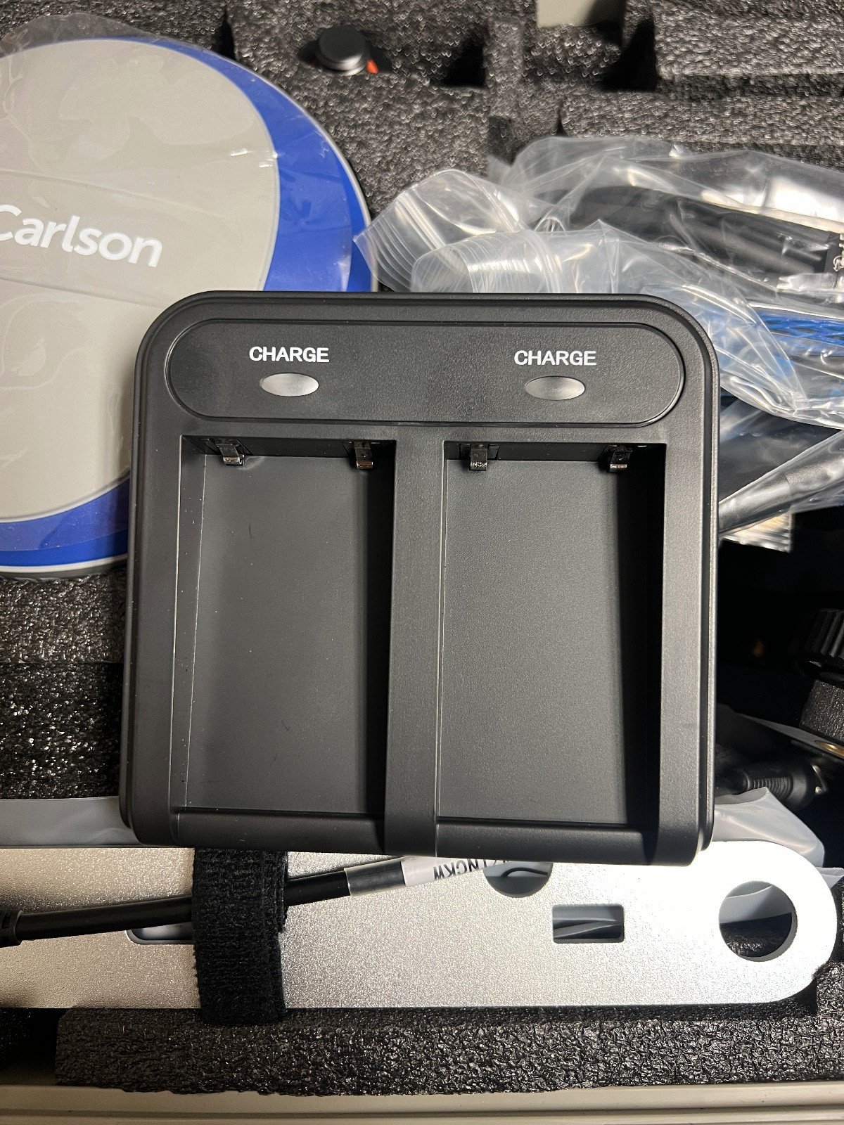 Carlson BRx7 Network Rover RTK GNSS Survey GPS Kit w/ Case & Accessories – NEW
