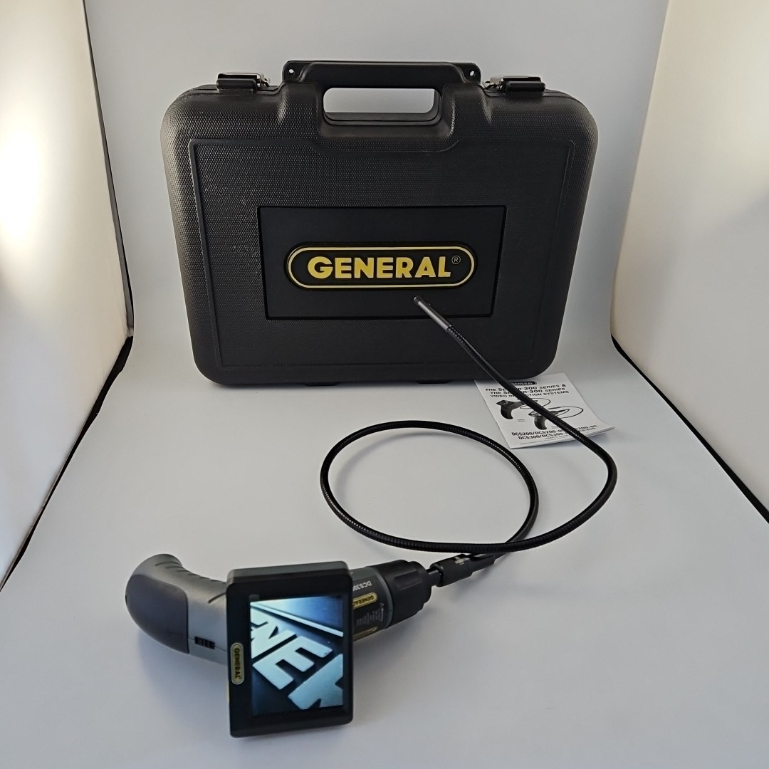 General – Camera Borescope 3.5 In. Screen & 9mm Probe DCS300-09