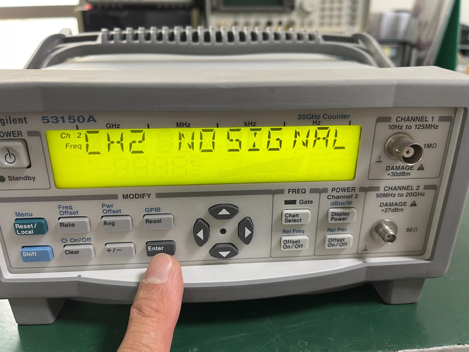 Agilent Keysight 53150A 10Hz-20GHz CW Microwave Frequency Counter _1096