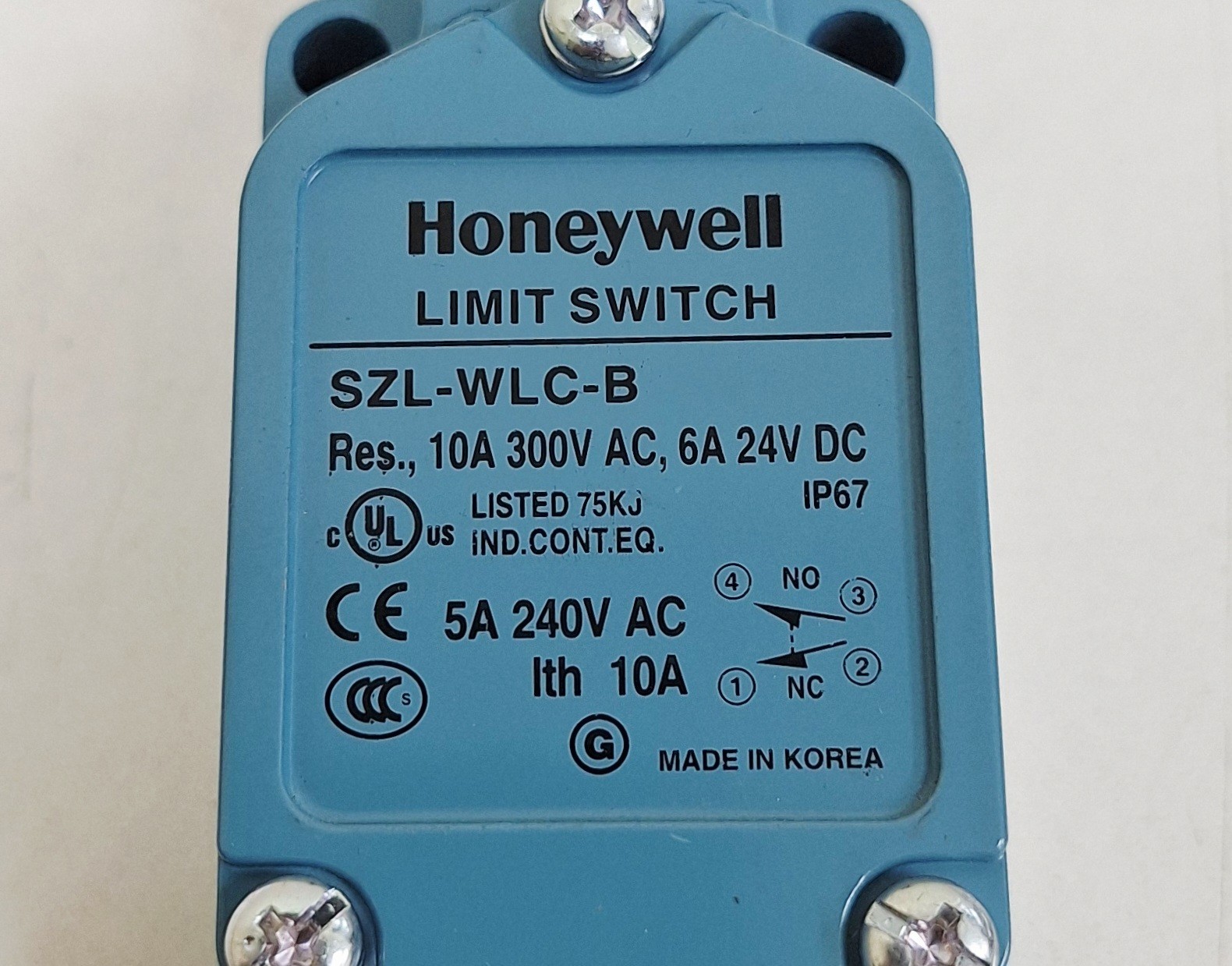 Honeywell SZL-WLC-B Limit Switch 5A 240V AC