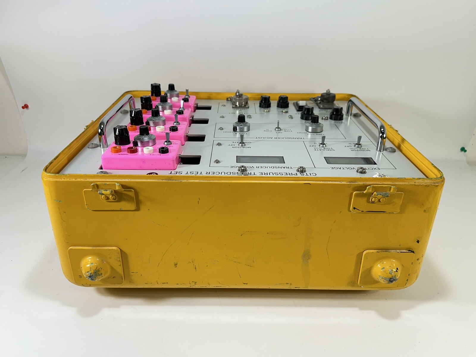 NAAO Rockwell Airplane Central Integrated Test System with Pressure Transducer