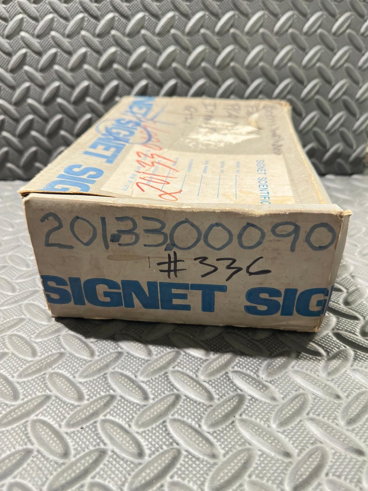 Signet Scientific P51140-1 Flo-Limit Detector Flow Controller 120VAC USA
