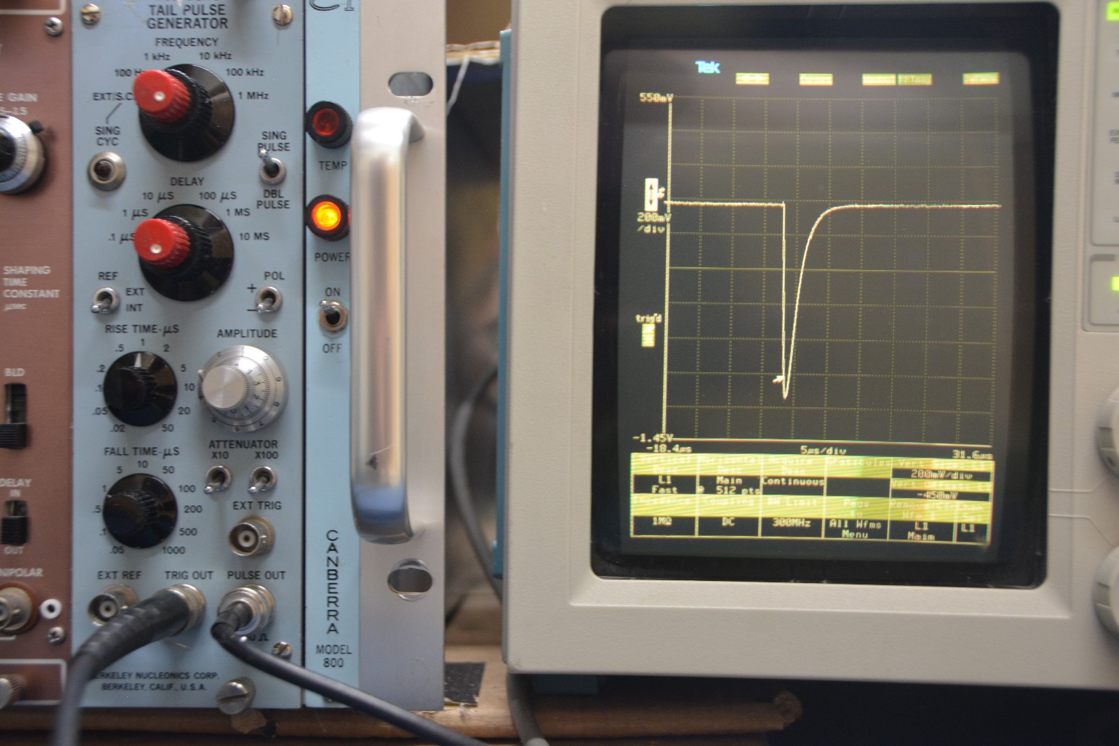 BERKELEY NUCLEONICS BNC BH-1 TAIL PULSE GENERATOR, TESTED