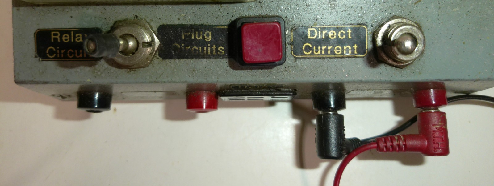 Vintage Unbranded AC/DC Voltmeter Made In Taiwan-Untested