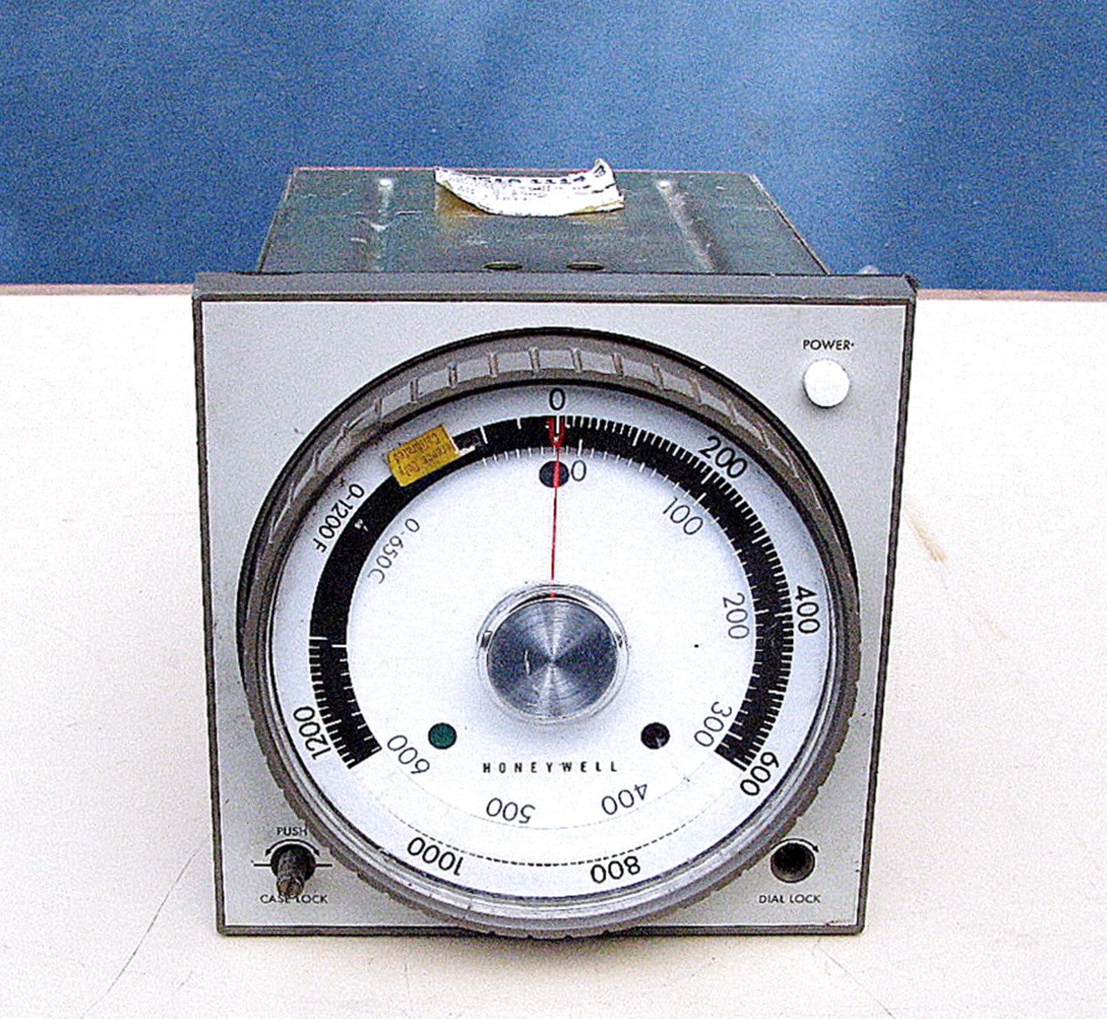 Honeywell R7351A11143 Dialatrol Temperature High Limit Controller 0-1200f/0-650c