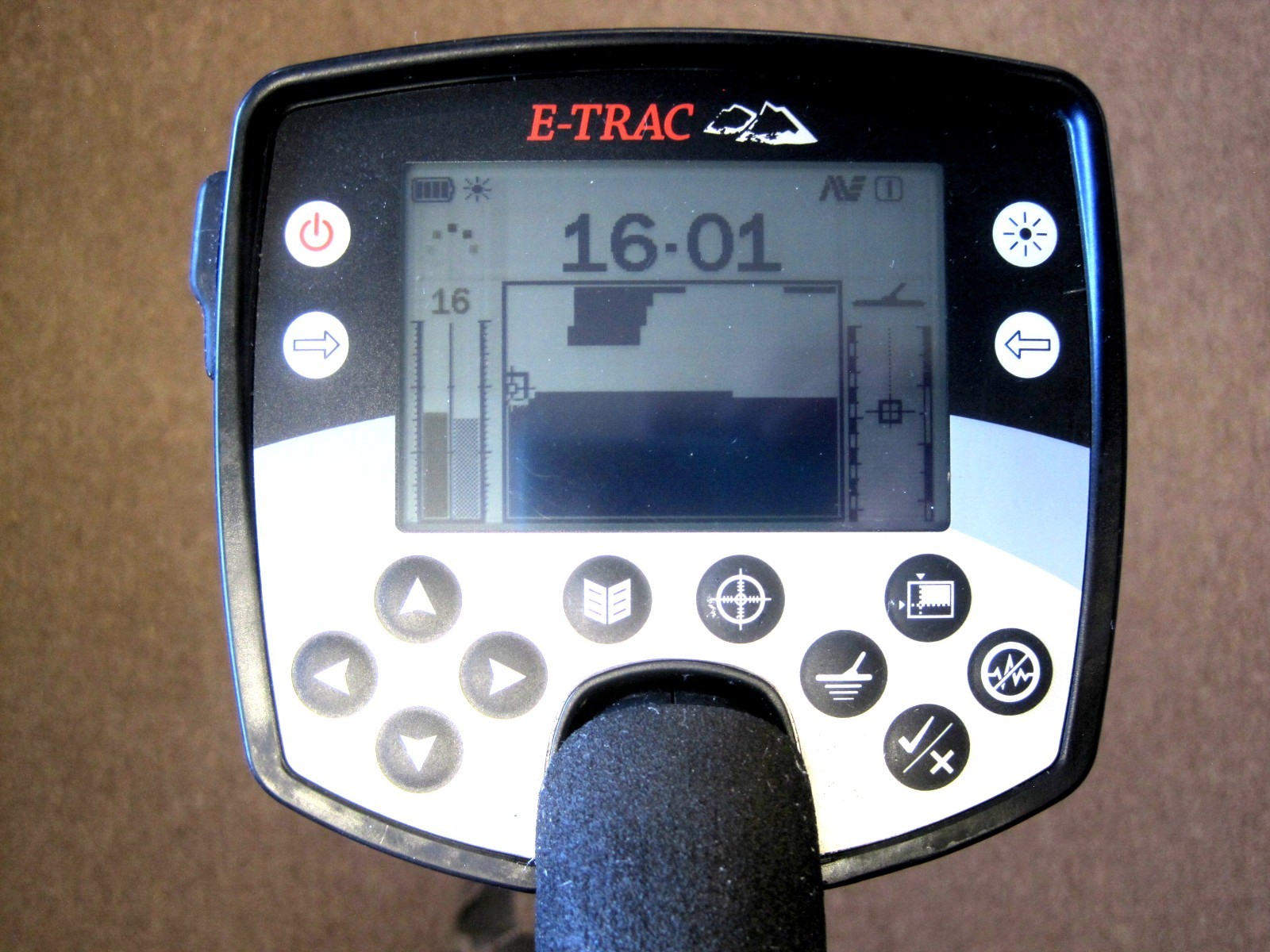 Beautiful 2011 Minelab E-Trac Multi Frequency Please Read Seller’s Description