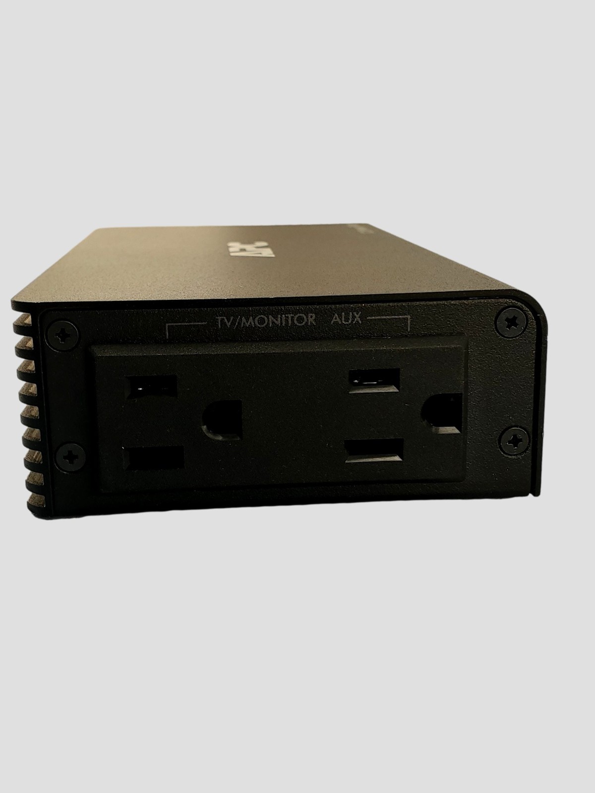 APC C2 power filter with 2 AC/V type outlets 120V 12A