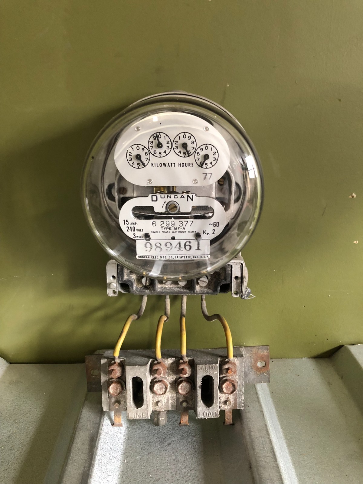 Vintage Duncan 120V 15A Watt Hour Electric Meter Type MF-A