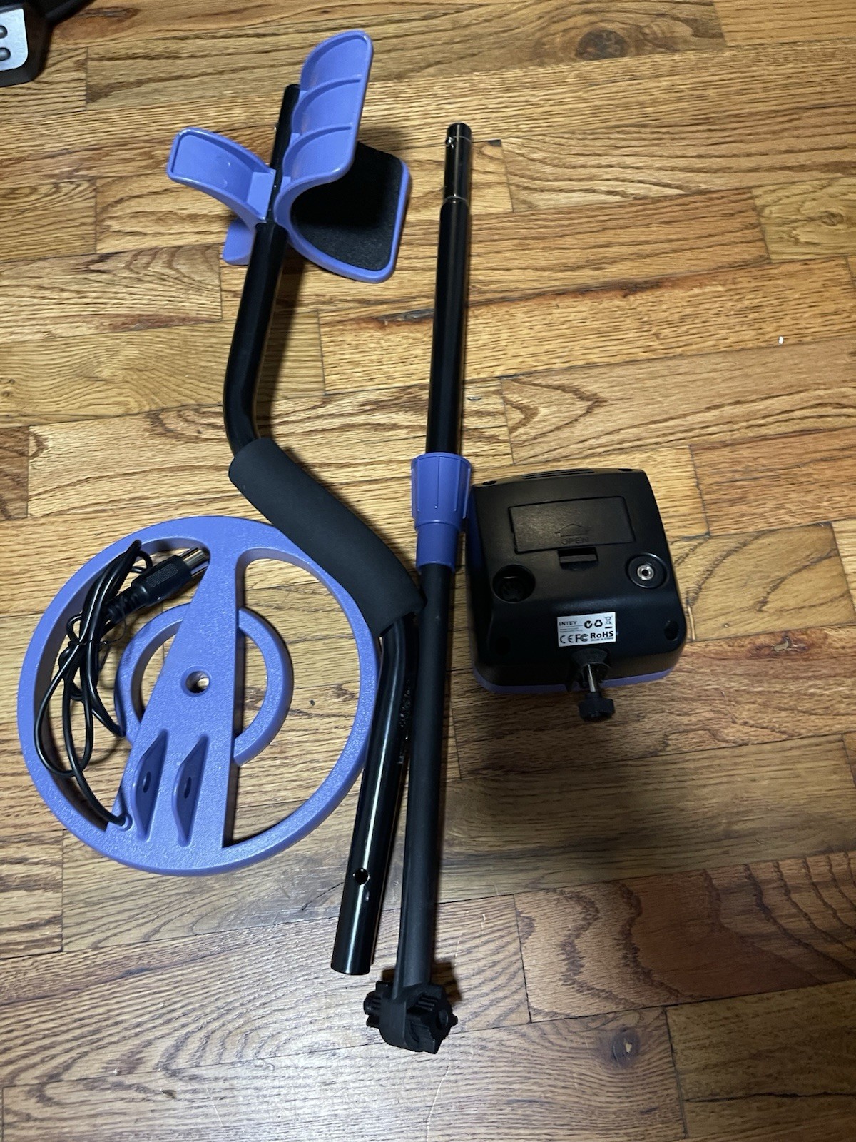 INTEY TO-GU025 Metal Detector Adjustable Stem Headphone Jack Tested