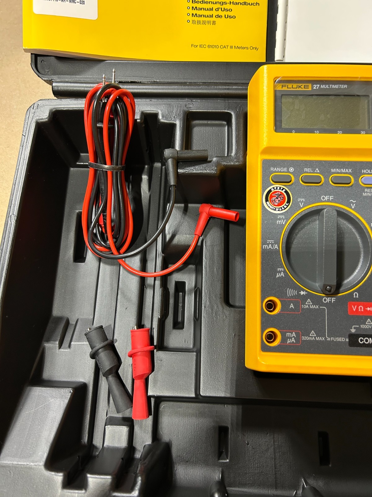 BRAND NEW Fluke 27 Rugged Digital Handheld Multimeter 3200-count