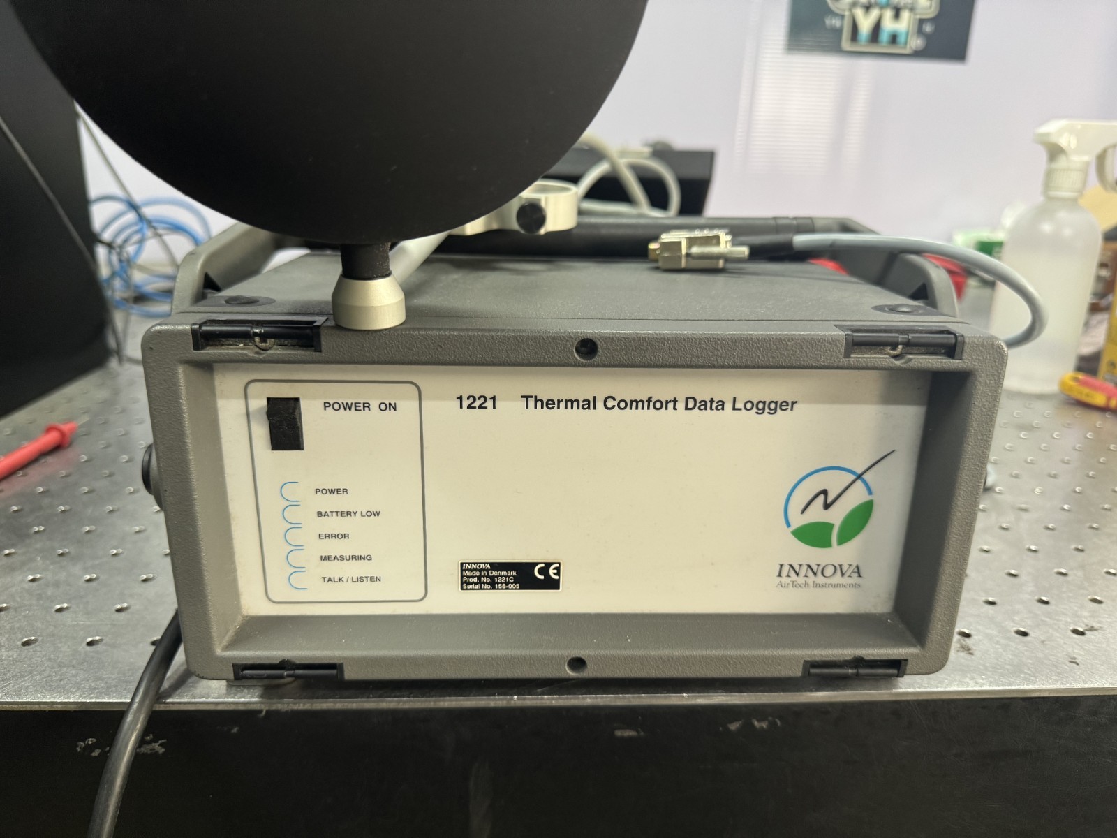 INNOVA 1221 Thermal Comfort Logger – Powers On, 10 Sensors, Tripod