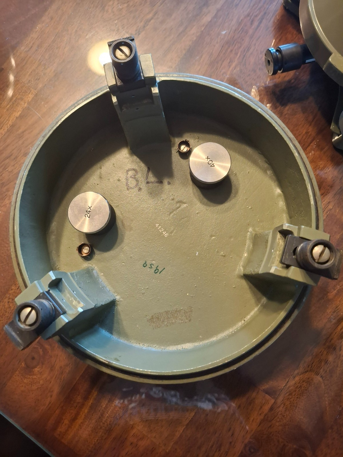 Wild T3-74251 Theodolite with Bullet Case – Untested