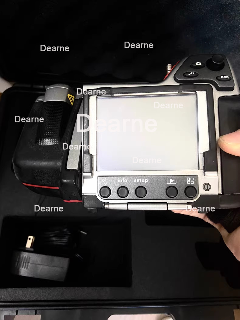 FLIR T250 Thermal Imager Autofocus Test