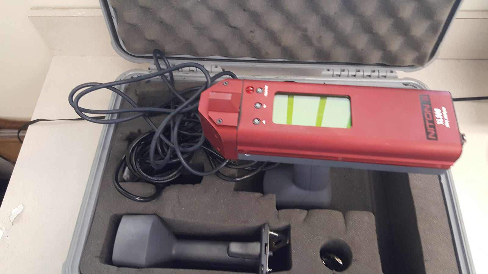 NITON II XL800 Alloy Analyzer