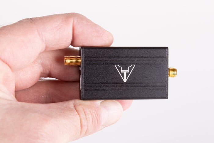 Voltative PG-2 fast edge rise time pulse generator, faster than 30 ps (10-90%)