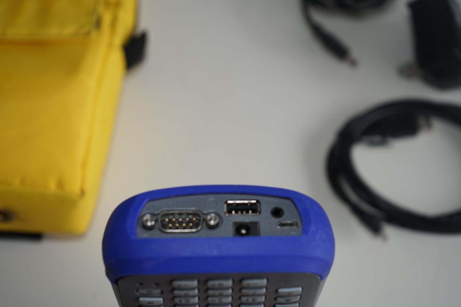 ^ Carlson Archer 2 Handheld Data Collector (Needs Battery) #X7227