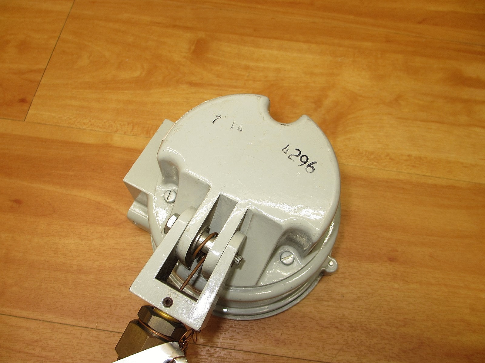 Qualitrol DAL-093-18 *NEW OLD STK* 0-120ºC Thermometer 166050 Temperature Gauge
