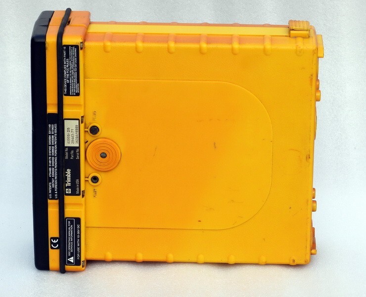 TRIMBLE MODEL NO. 4000SI DS MARINE SHIPS GPS RECEIVER – USA