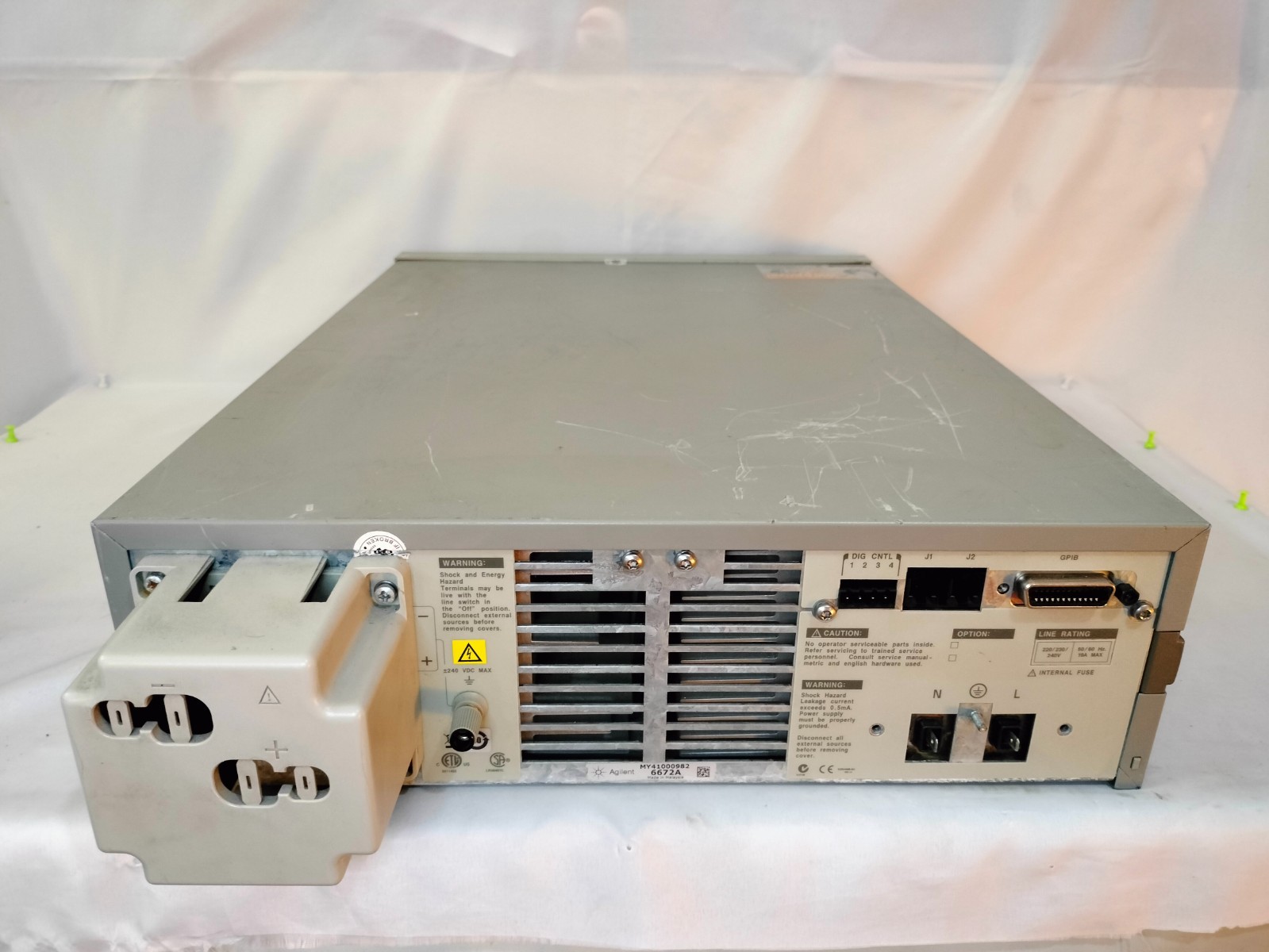Agilent 6672A System DC Power Supply 0-20V/0-100A Made in Malaysia MY41000982