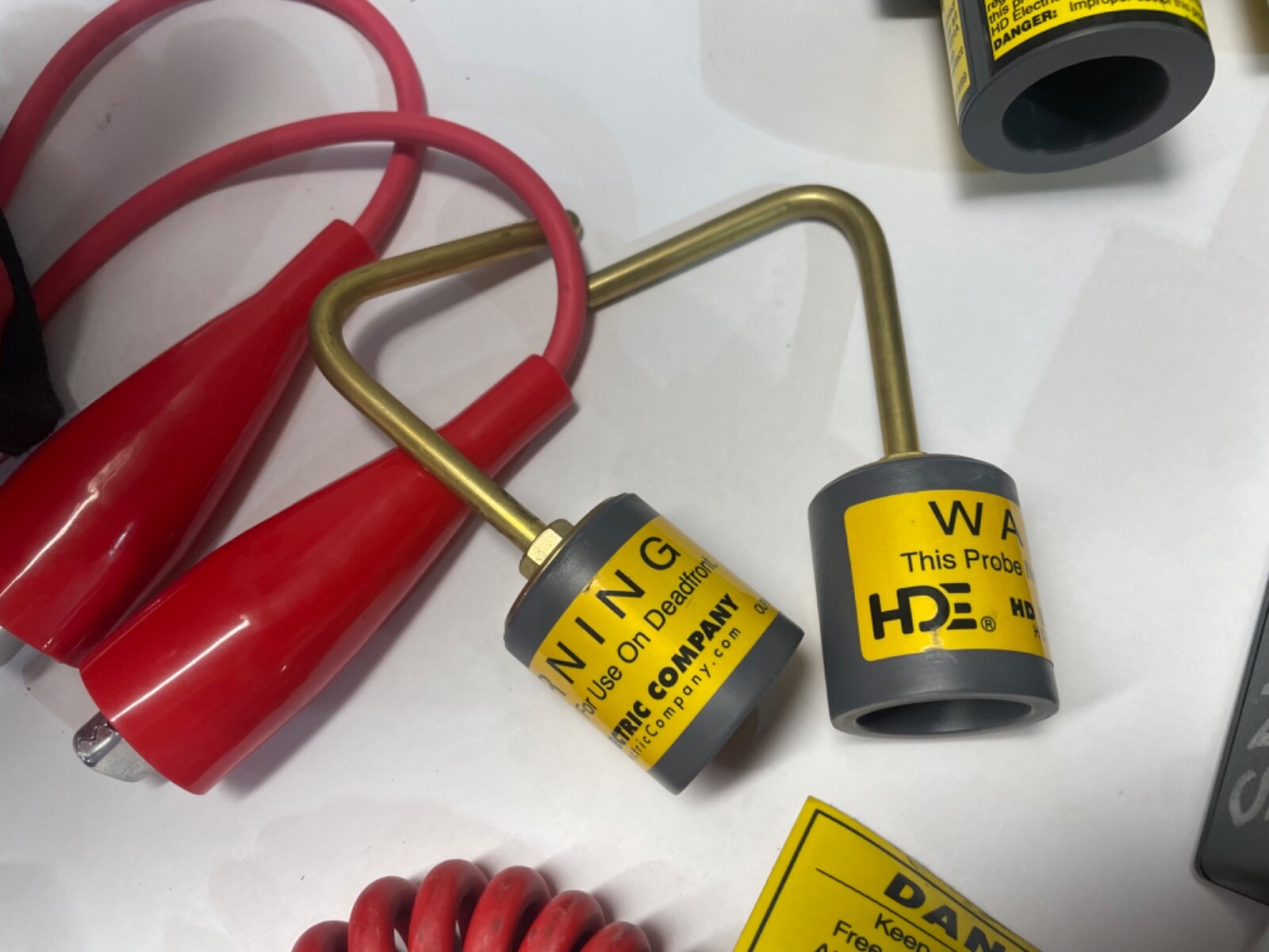 HDE Electric DVM-80UVK 80UVM Universal Digital Voltmeter 5V-40kV Backlit Grade