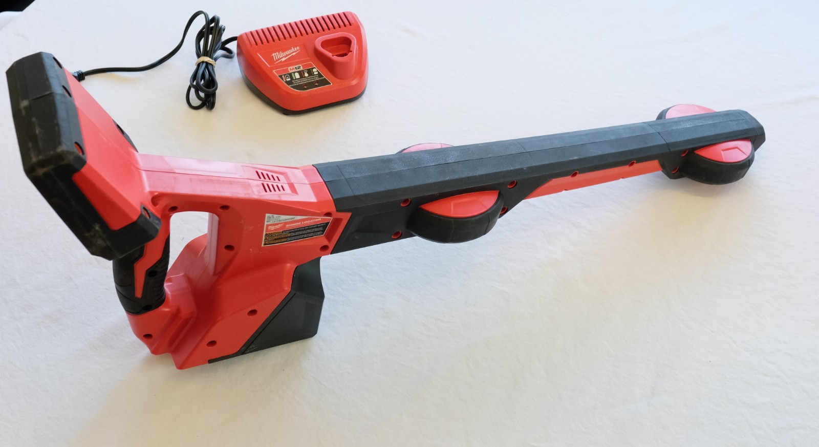 Milwaukee 2580-20 M12 Cordless Pipeline Locator – Used