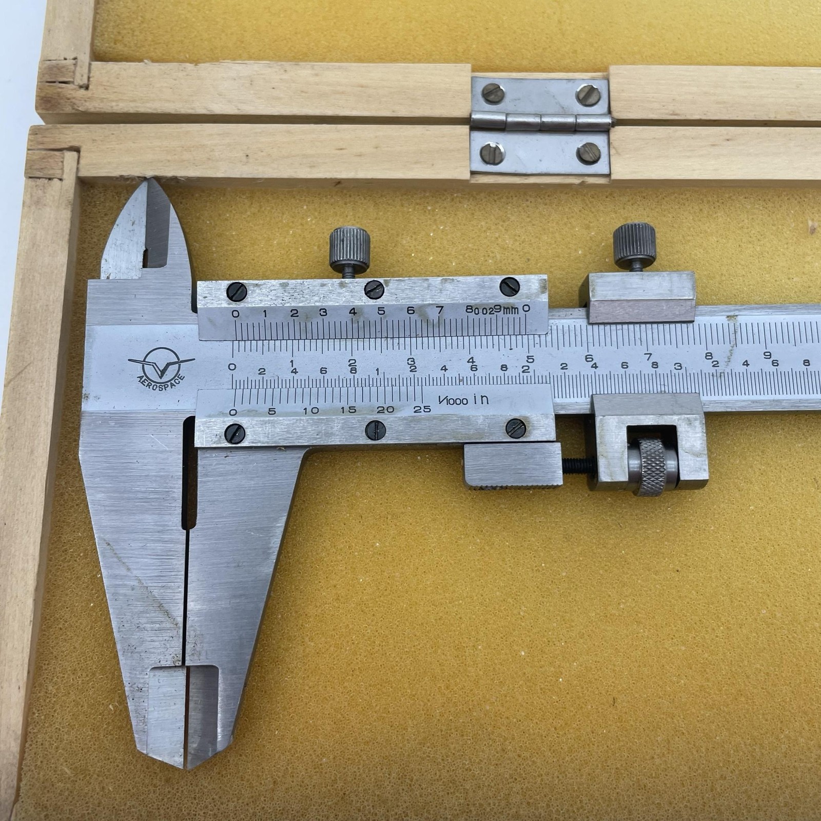 Stainless Vernier Aerospace Caliper 0-300mm 0-12in Wood Case Precision Measuring