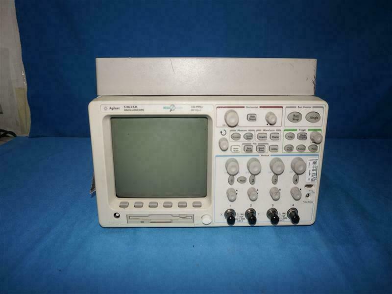 HP Agilent 54624A 4CH Oscilloscope 100MHz 200 Msa/s w/ Breakage Made in Malaysia