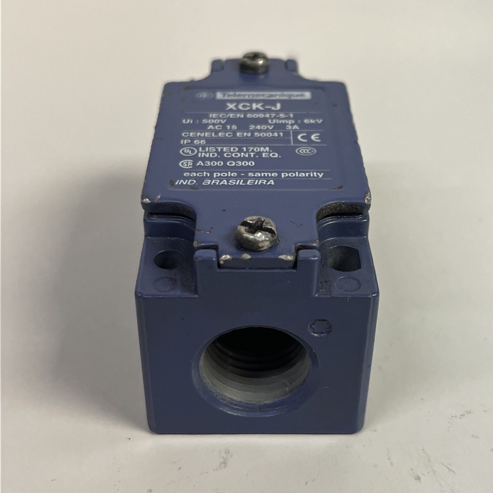 Telemecanique XCK-J Limit Switch